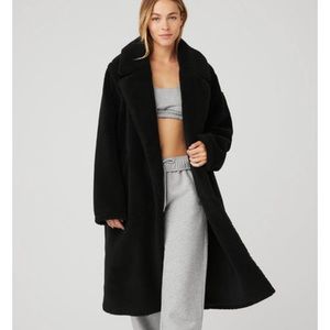 Alo Oversized sherpa trench